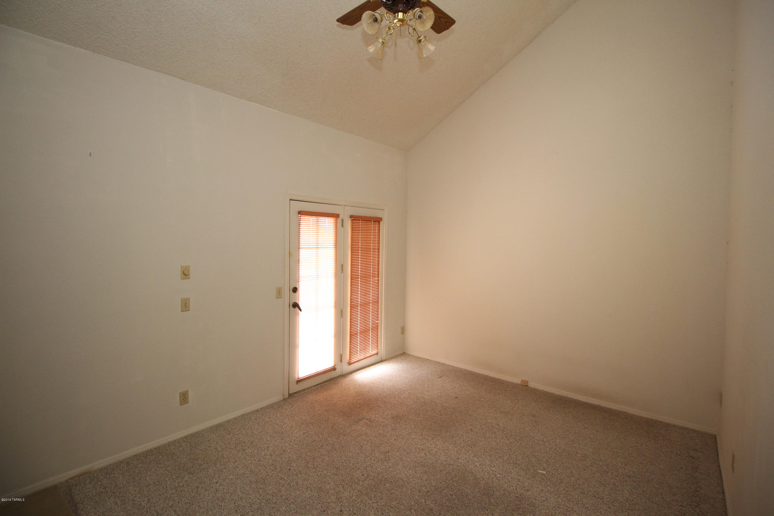 1200 East River Road, Unit F72 Tucson, AZ 85718 - Photo 2 of 12
