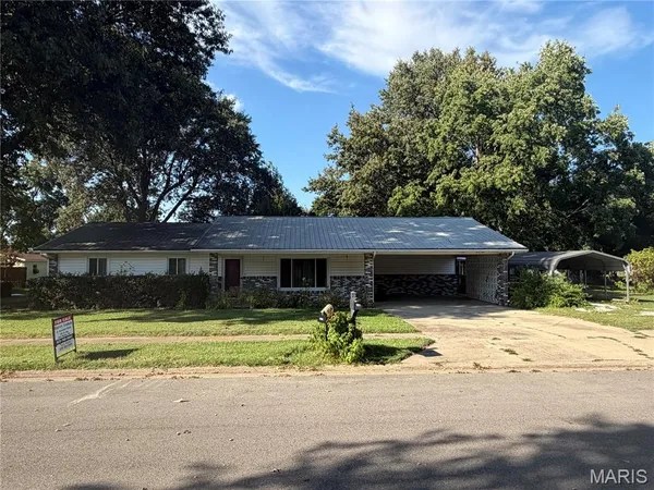 $209,900 | 545 St Paul Drive, New Madrid, MO 63869
