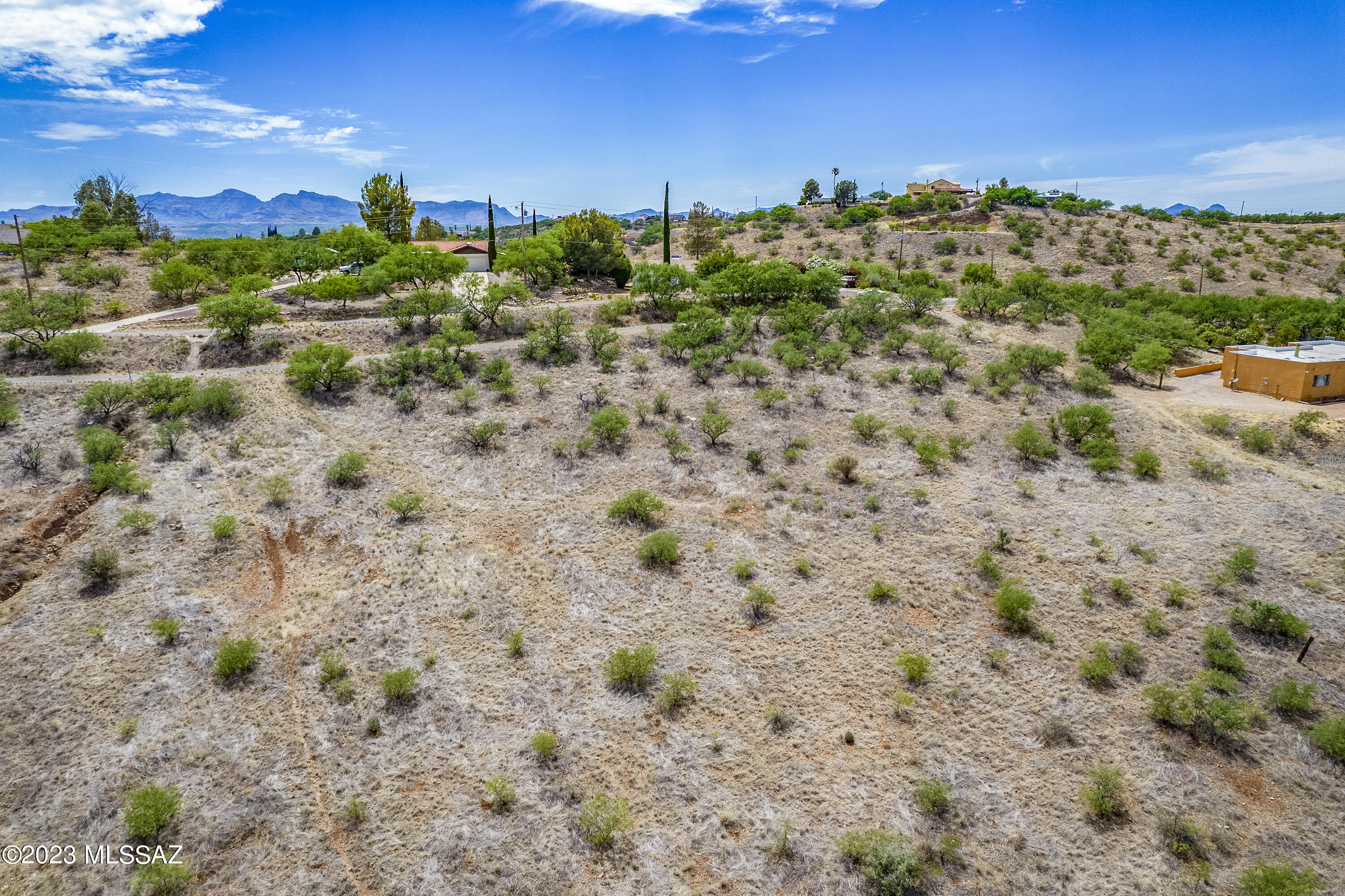 1233 Avenida Gloriosa, Unit 4 Rio Rico, AZ 85648 - Photo 4 of 10