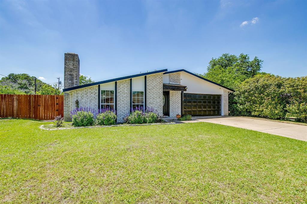 3113 Spring Grove Drive Bedford, TX 76021 - Photo 3 of 33