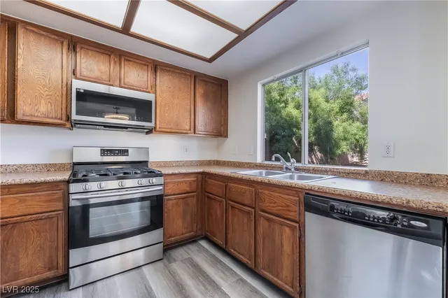 $2,195 | 8644 Trafalgar Drive, Las Vegas, NV 89117
