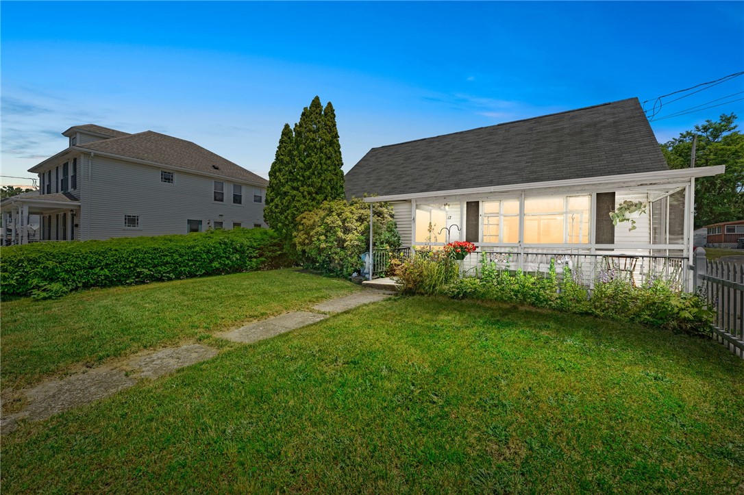 17 Pond Street Westerly, RI 02891 - Photo 1 of 46 Gallery Image 1