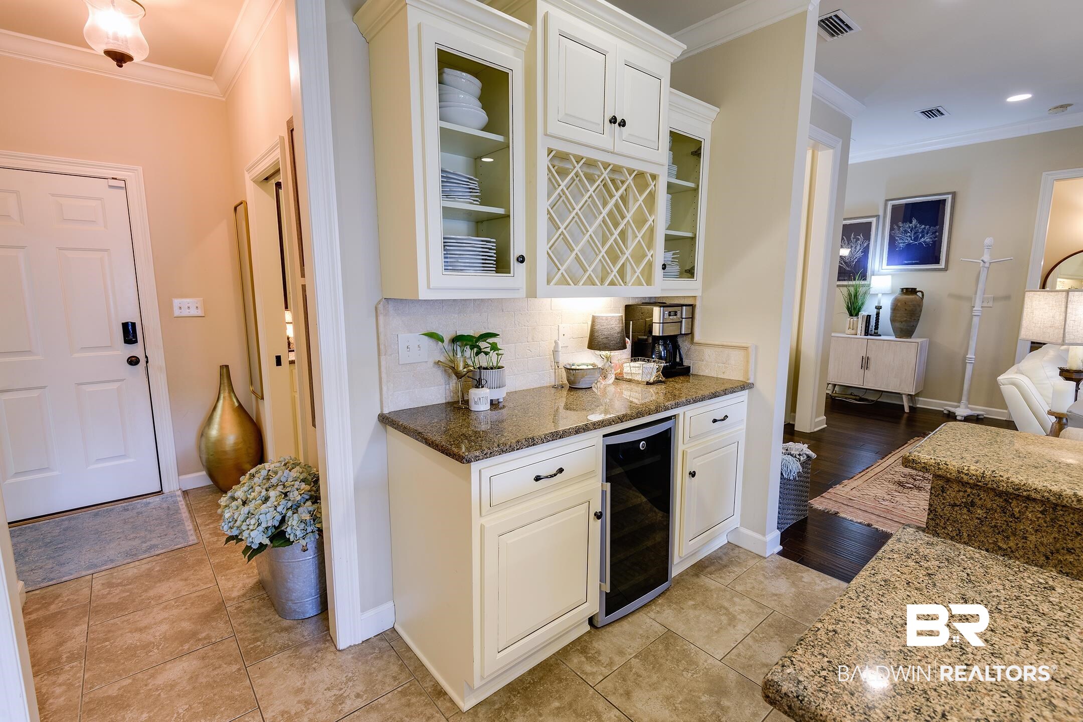 32096 Weatherly Cove Daphne, AL 36527 - Photo 16 of 46 Coffee/wine bar