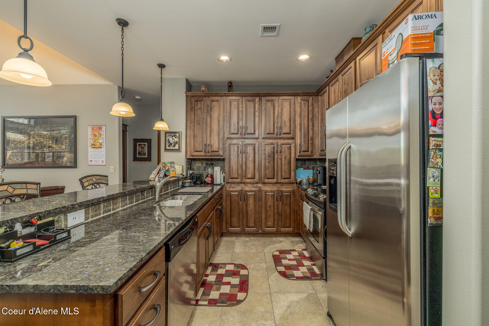 2051 North Main Street, Unit 315 Coeur D'Alene, ID 83814 - Photo 9 of 23 Kitchen