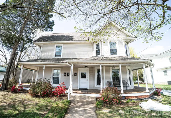 $1,250 | 405 North Main Street, Unit 4, China Grove, NC 28023