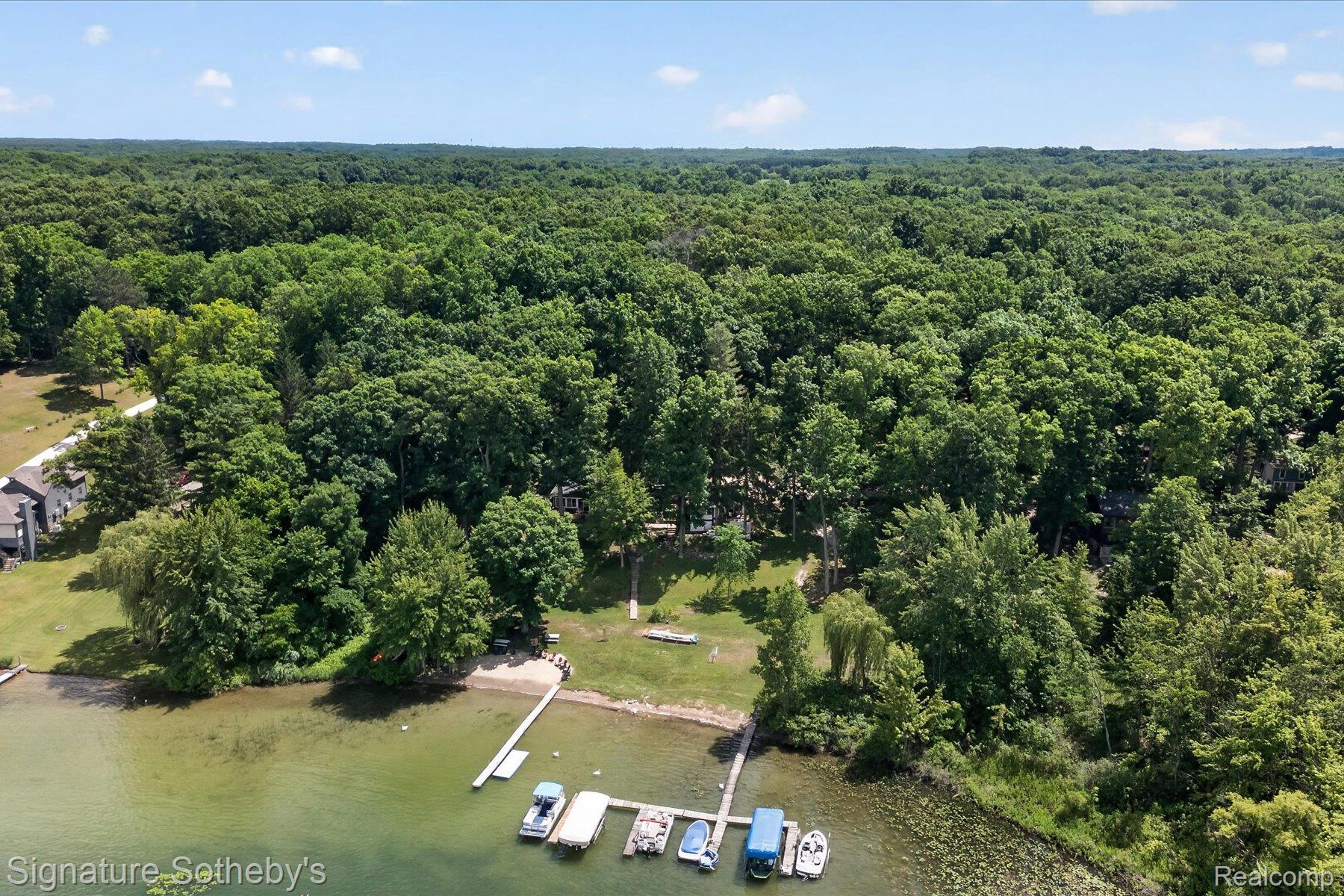 12200-130 Hadley Road Gregory, MI 48137 - Photo 46 of 55 46-12200-Hadley-Rd-Gregory-MI-48137-WindowStill.jpg