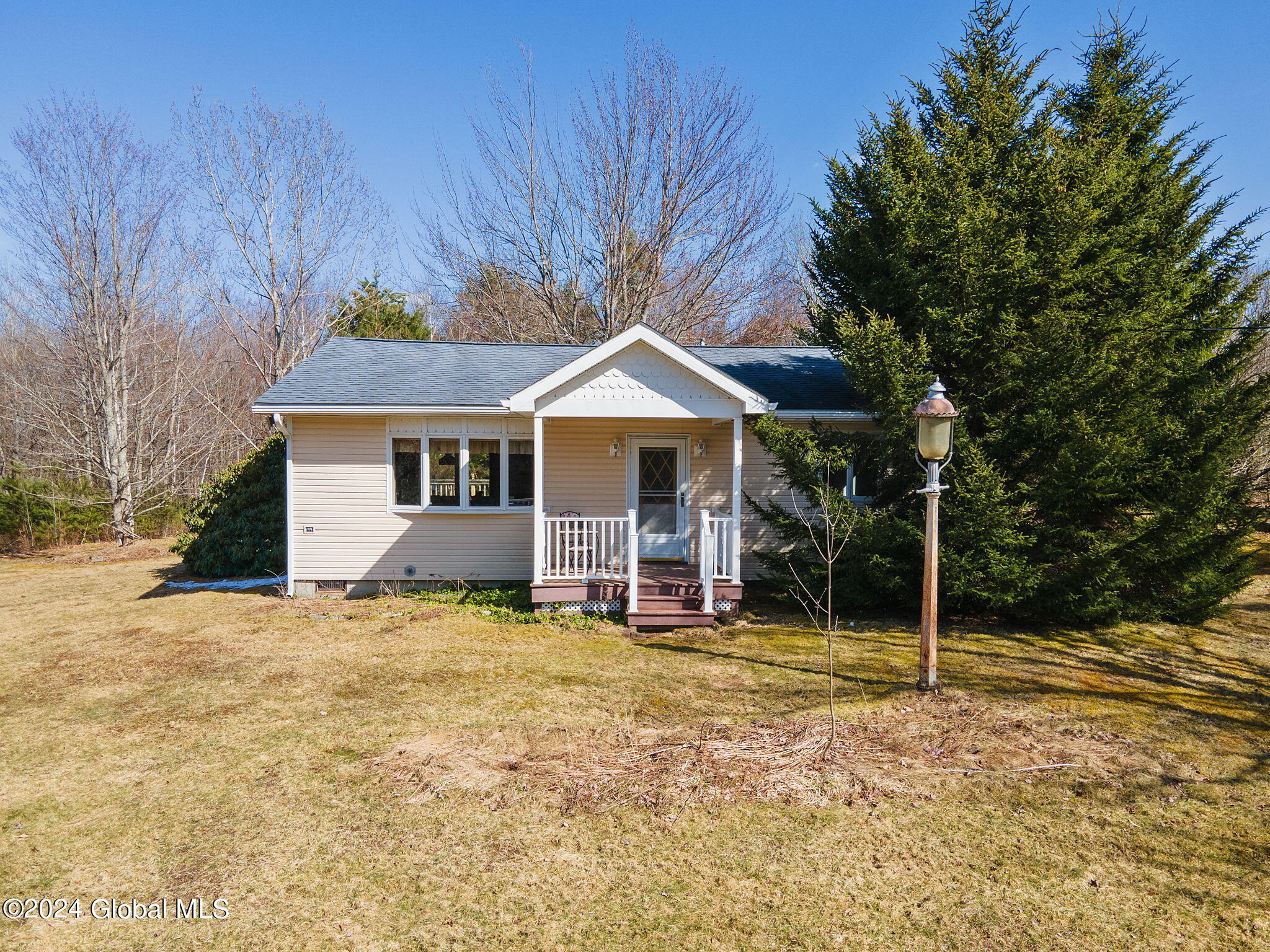 113 Blue Bird Hl Rd  