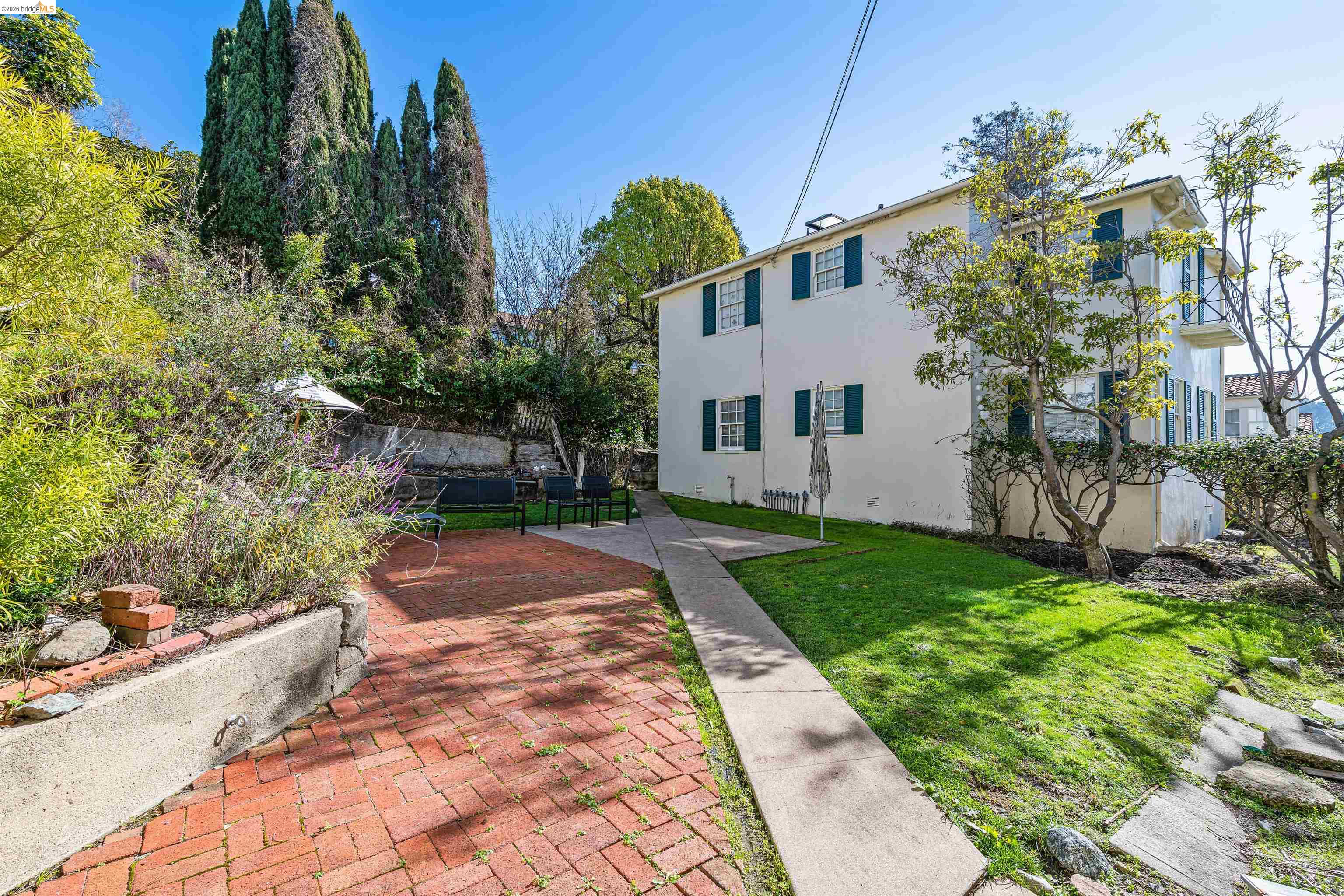 1739 Spruce Street Berkeley, CA 94709 - Photo 34 of 50