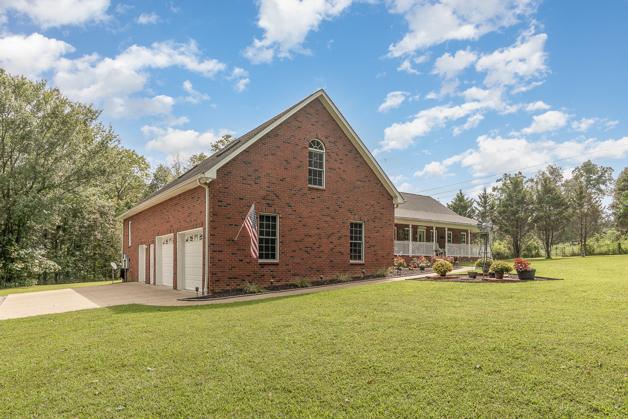 4960 Smithson Road College Grove, TN 37046 - Photo 2 of 35 Gallery Image 2