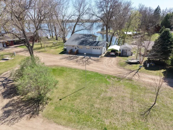 $309,000 | 2319 Cottonwood Lake Drive, Windom, MN 56101