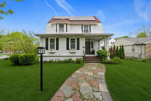 $975,000 | 91 Elm Street, Quincy, MA 02169