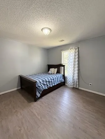 $340,000 | 333 Centennial Drive, Bethlehem, GA 30620