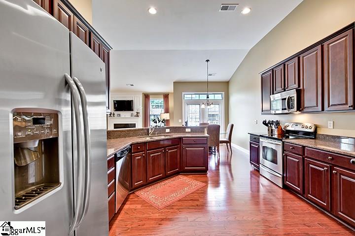 120 Cottonpatch Court Greenville, SC 29607 - Photo 12 of 24 Gallery Image 12