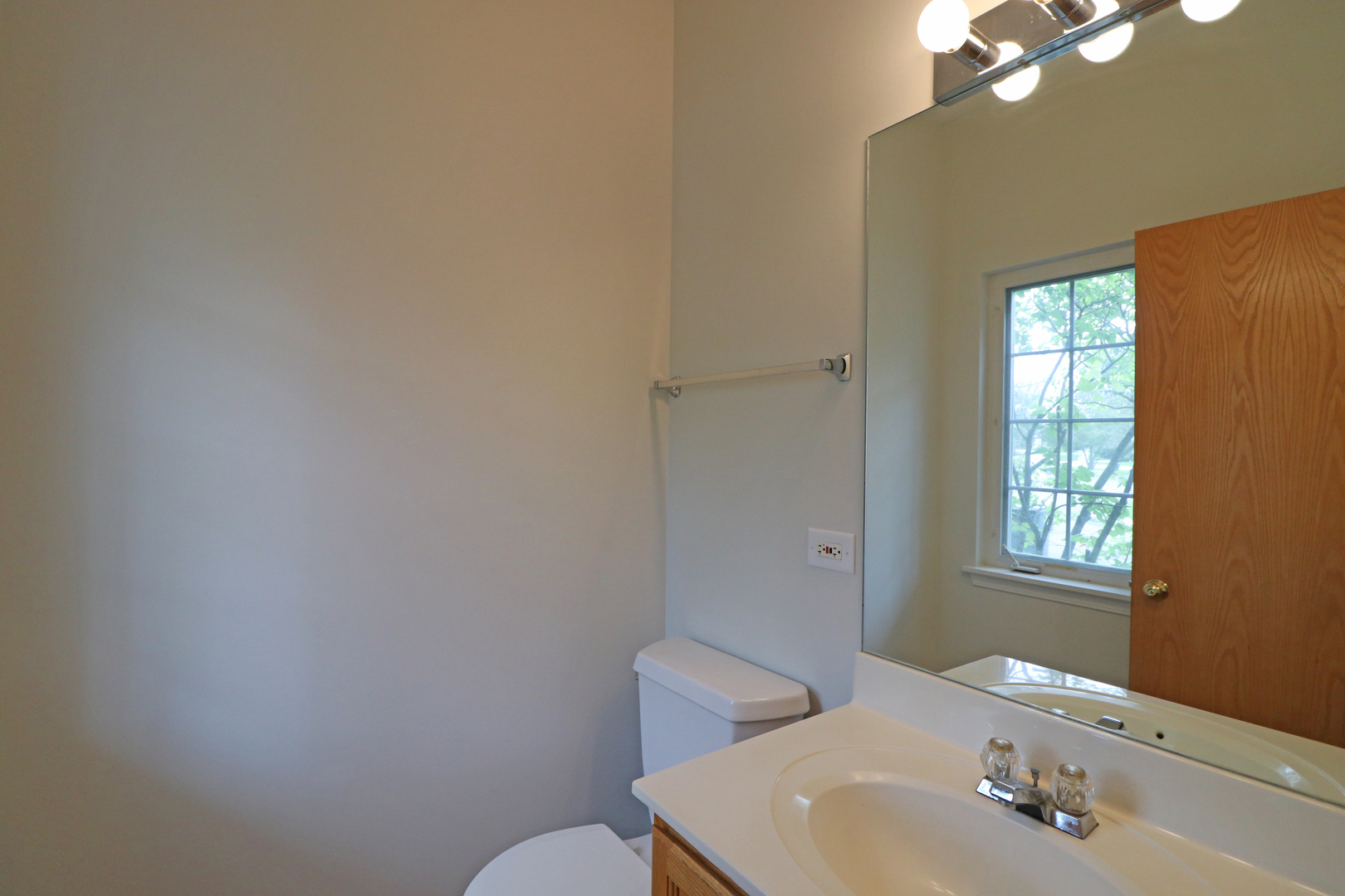 34245 Homestead Road Gurnee, IL 60031 - Photo 10 of 22 Gallery Image 10