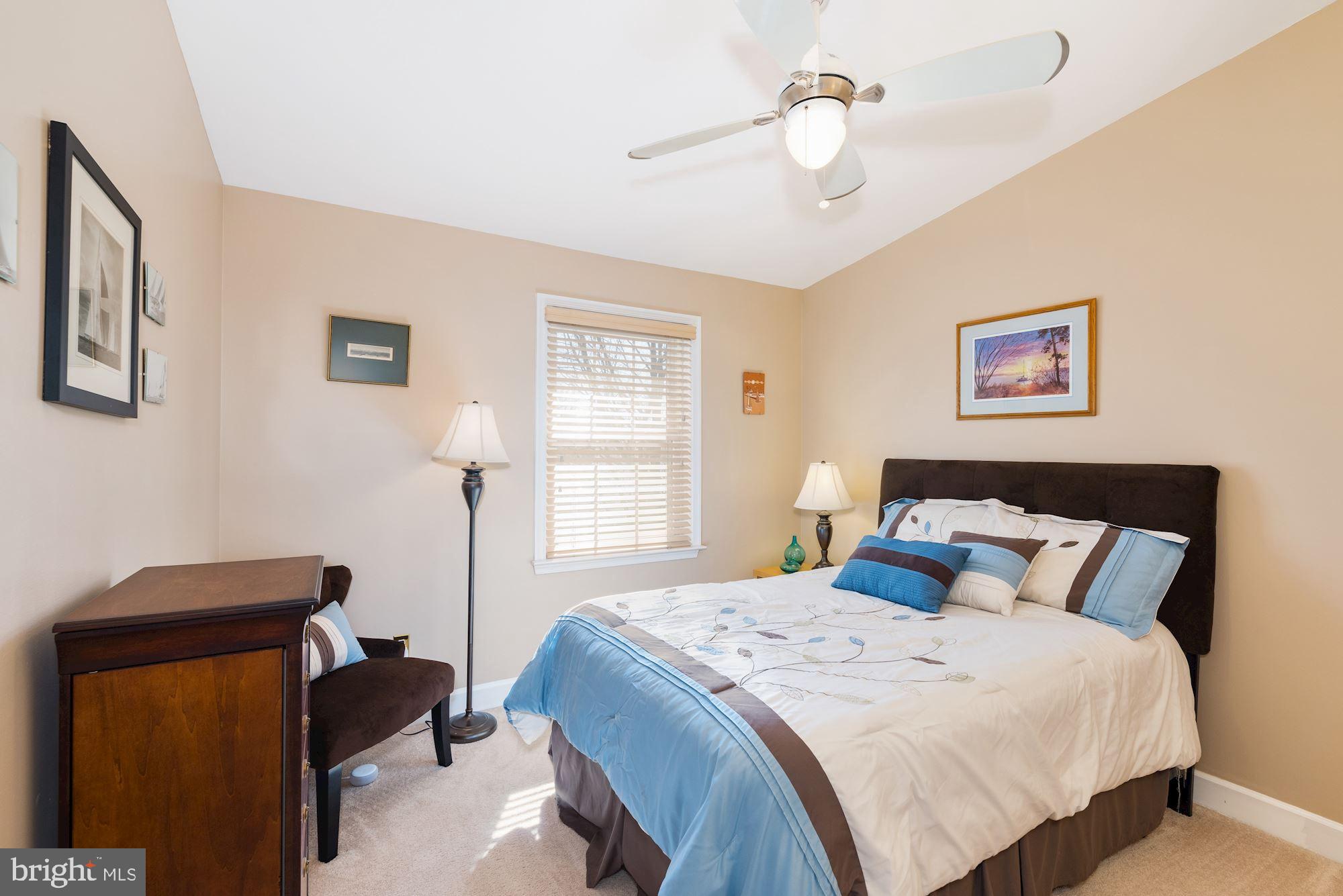 3947 Valley Ridge Drive Fairfax, VA 22033 - Photo 25 of 35