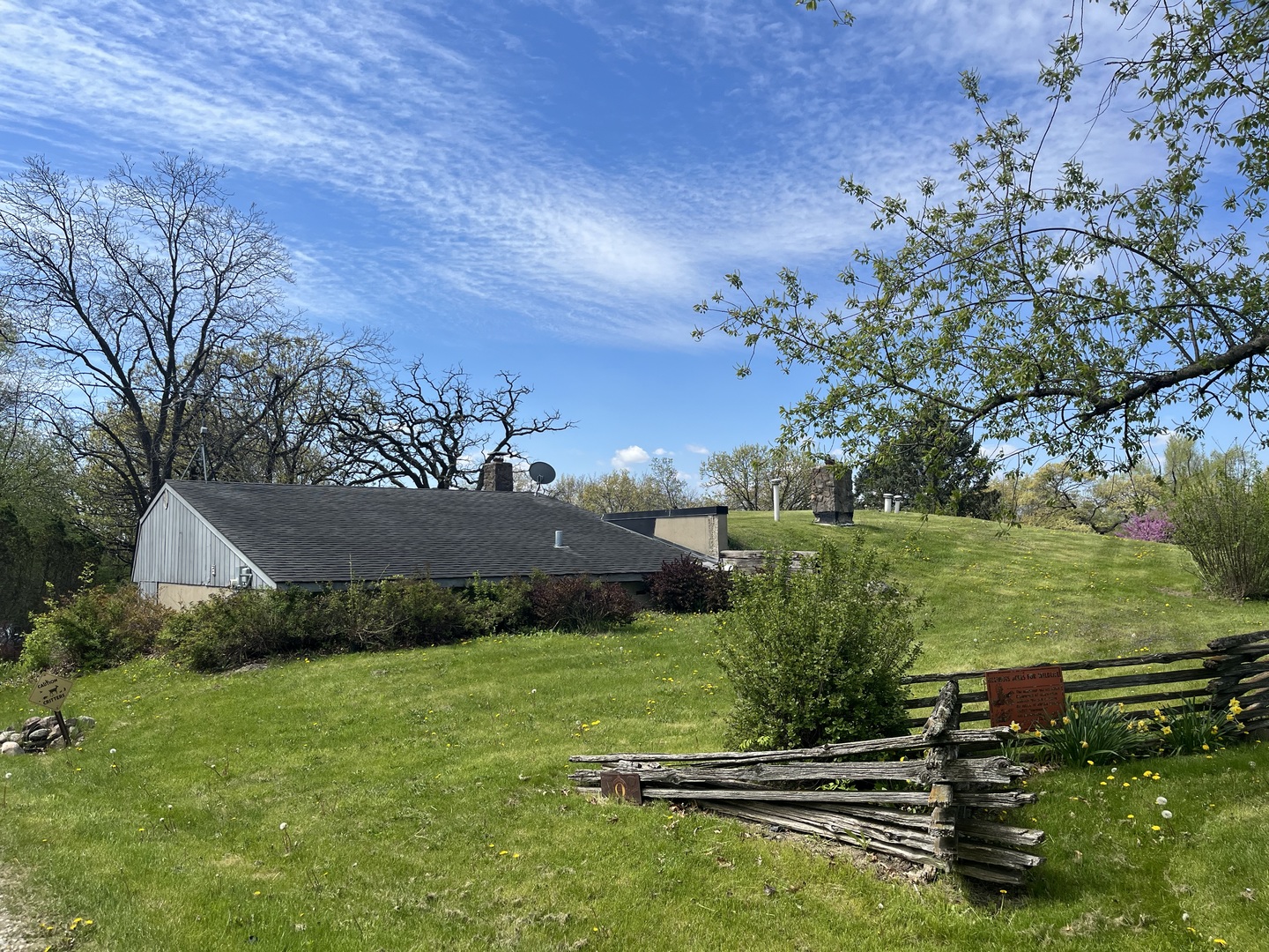 6519 Rowland Road Huntley, IL 60142 - Photo 1 of 12 a view of a back yard