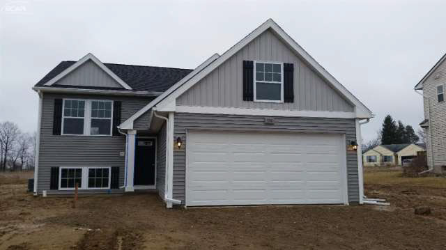 774 Ridgewood Drive Linden, MI 48451 - Photo 1 of 14 20449515.JPG