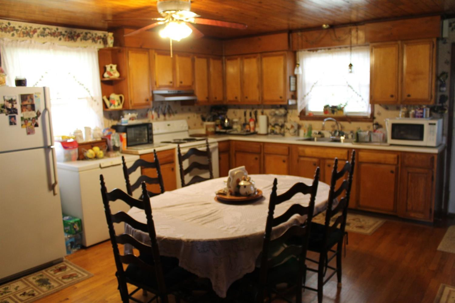 2262 Furnace Road Stanton, KY 40380 - Photo 4 of 33 Photo 4