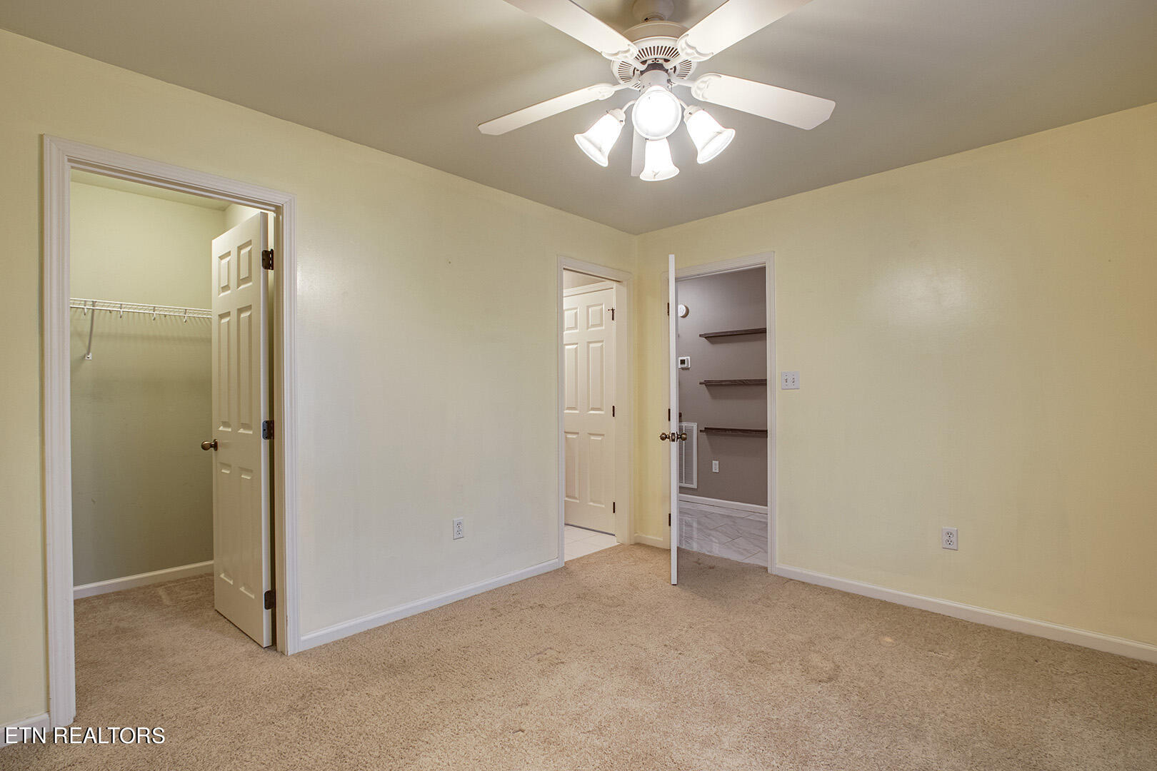 115 Greystone Way Kingston, TN 37763 - Photo 25 of 40 25_GreystoneWay_115_Bedroom2_02