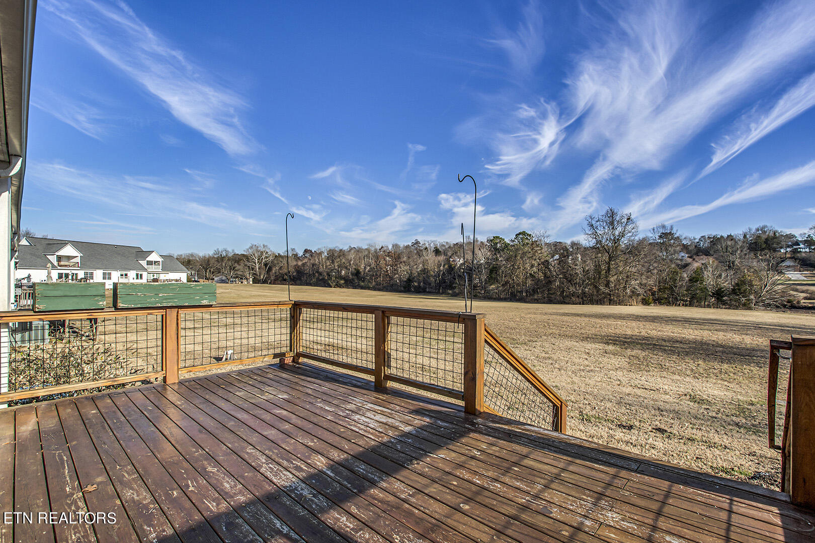 115 Greystone Way Kingston, TN 37763 - Photo 29 of 40 29_GreystoneWay_115_Deck02