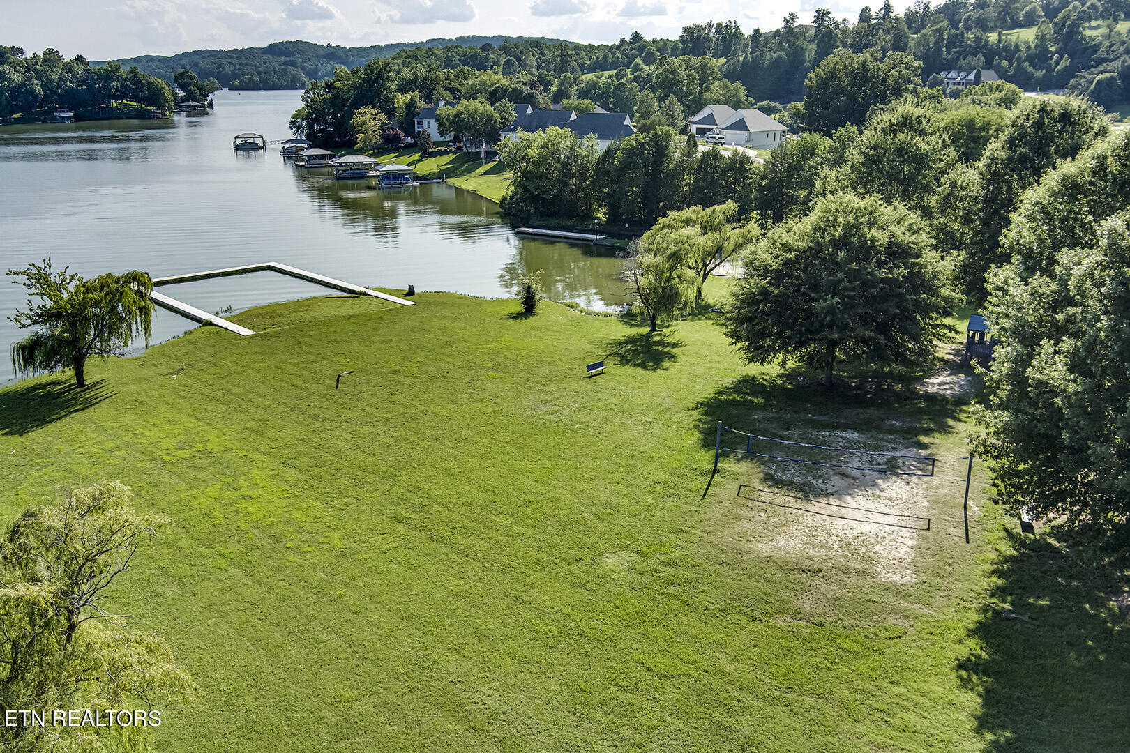 115 Greystone Way Kingston, TN 37763 - Photo 38 of 40 38_GreystoneWay_115_NeighborhoodSwimming