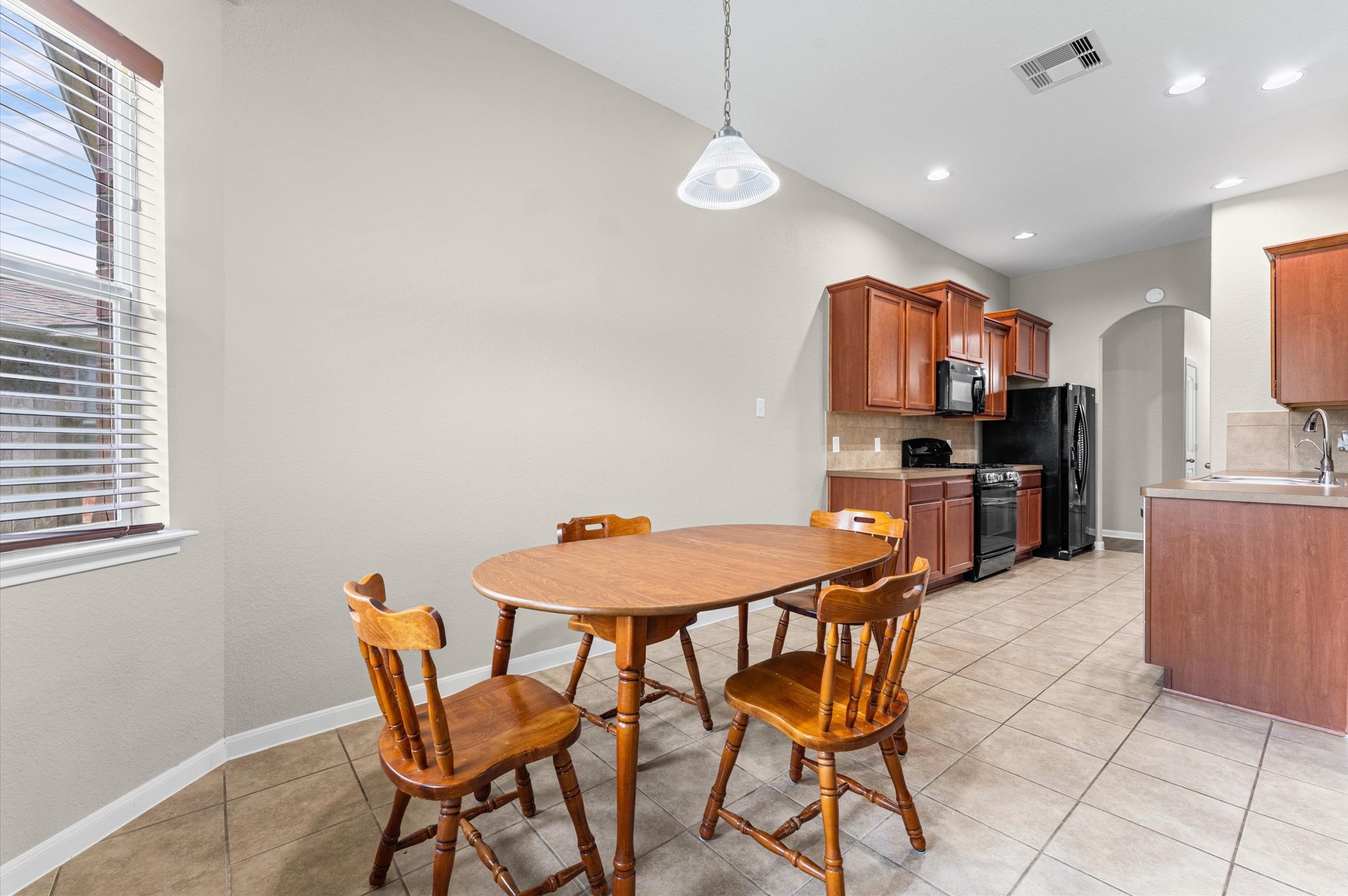 22426 Toronado Ridge Lane Porter, TX 77365 - Photo 11 of 23
