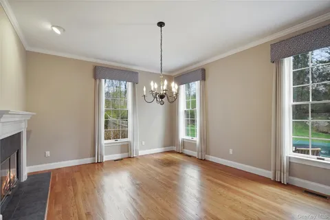 $1,825,000 | 26 Major Tallmadge Lane, Pound Ridge, NY 10576