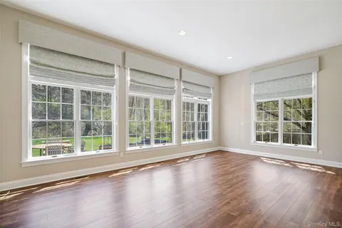 $1,825,000 | 26 Major Tallmadge Lane, Pound Ridge, NY 10576