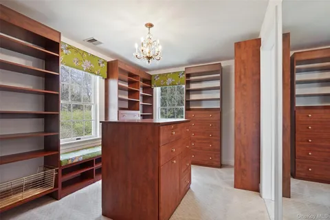 $1,825,000 | 26 Major Tallmadge Lane, Pound Ridge, NY 10576