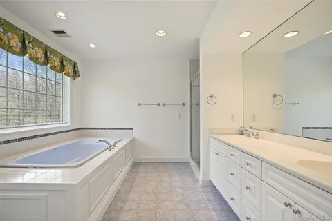 $1,825,000 | 26 Major Tallmadge Lane, Pound Ridge, NY 10576