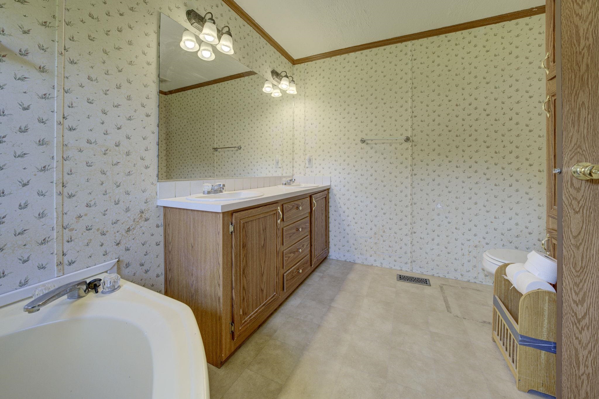 8484 Zue Road Buckley, MI 49620 - Photo 17 of 43