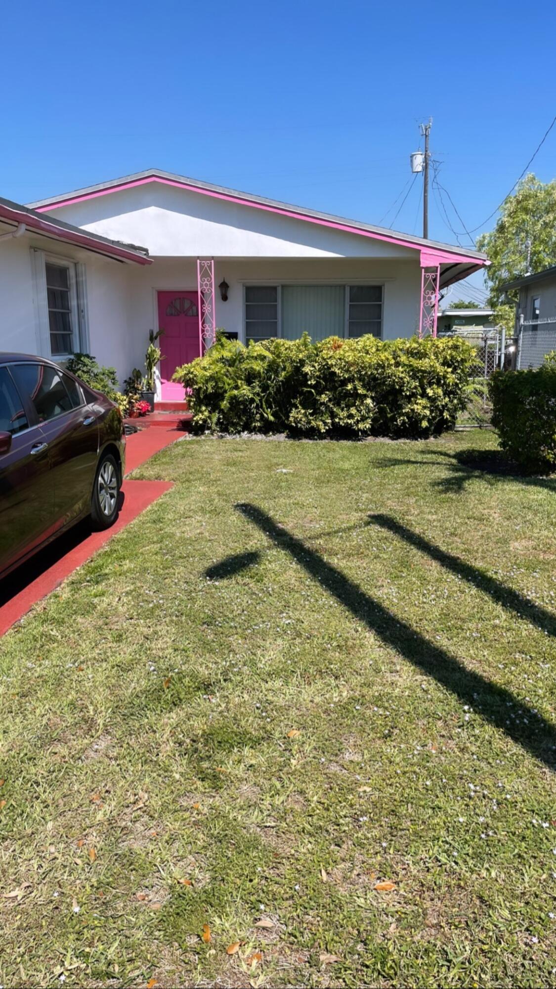 2241 Raleigh Street Hollywood, FL 33020 - Photo 1 of 16 v20