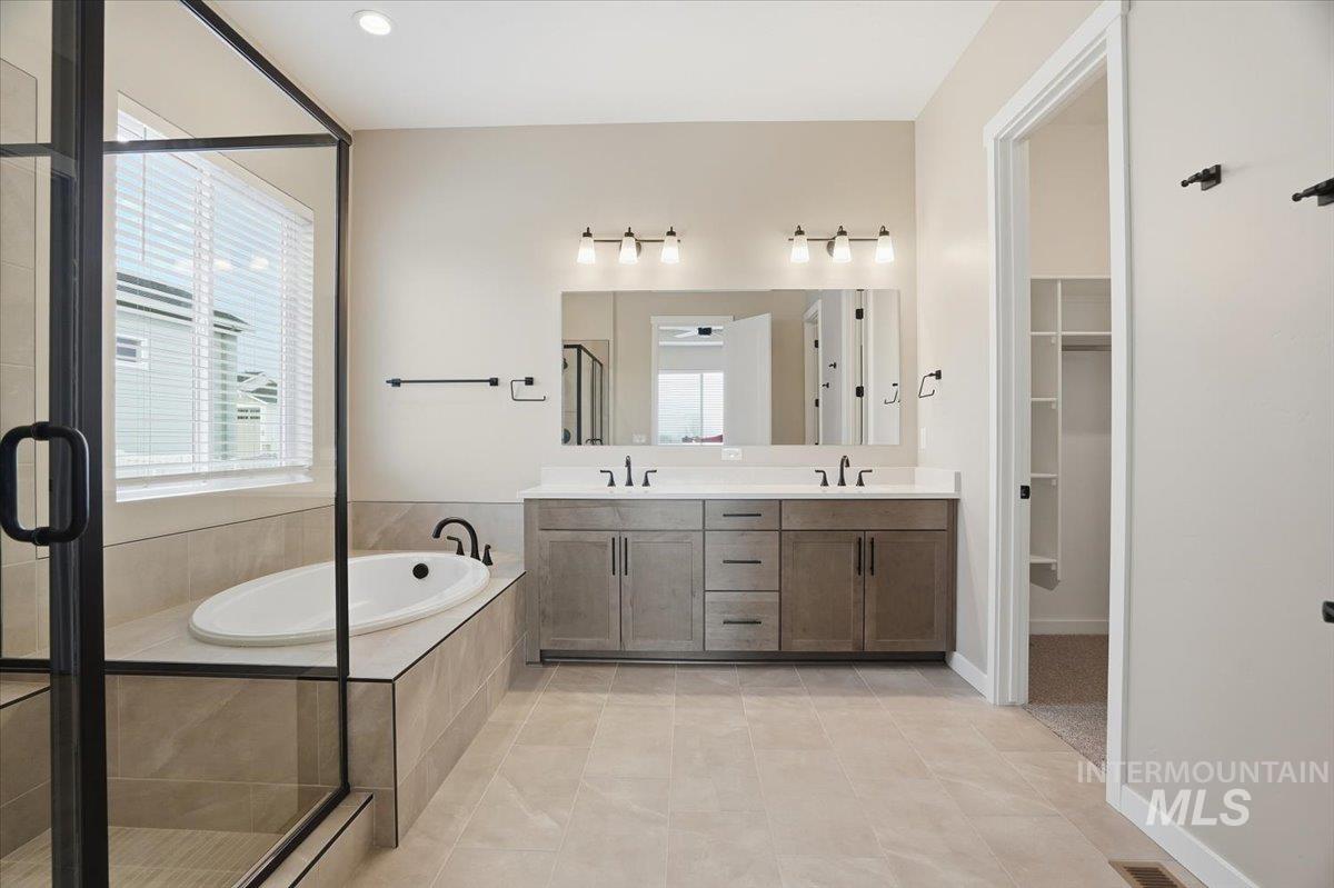 1341 White Cliffs Street Middleton, ID 83644 - Photo 15 of 44