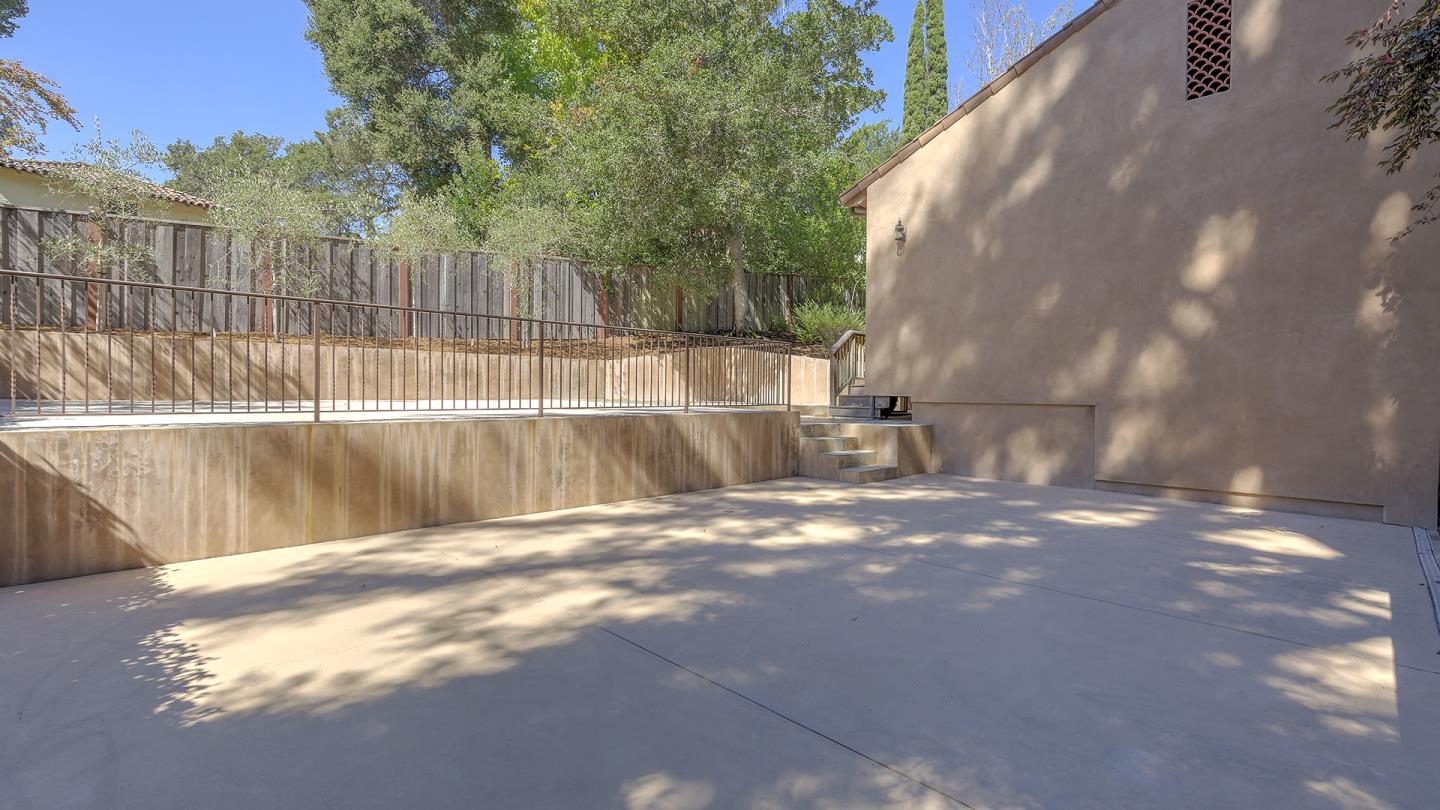 921 Baileyana Road Hillsborough, CA 94010 - Photo 50 of 50 Gallery Image 50