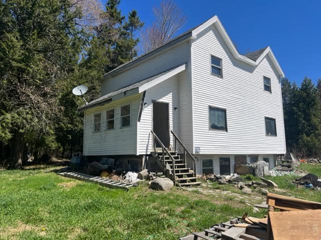 98 White Schoolhouse Road Corinth, ME 04427 - Photo 2 of 26 0-20