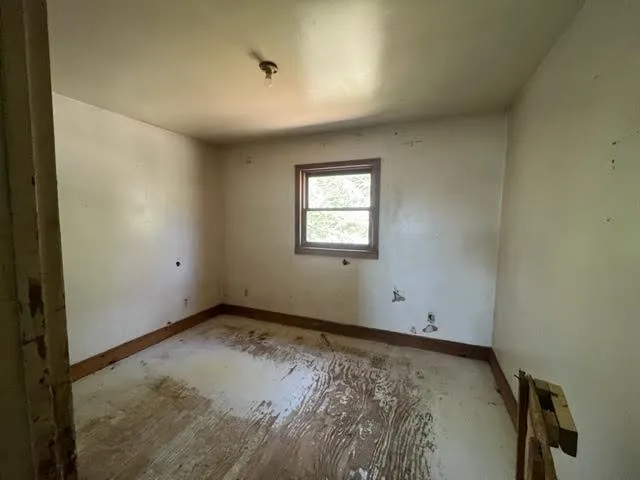 $200,000 | 98 White Schoolhouse Road, Corinth, ME 04427