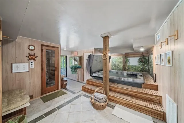 $825,000 | 441 Mull Road, Hiawassee, GA 30546