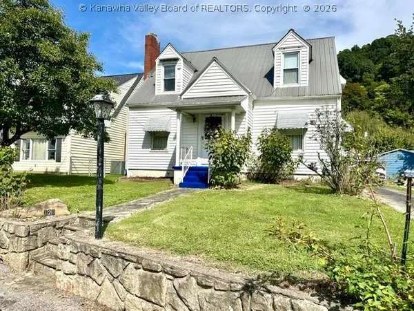 $147,500 | 120 West Reynolds Avenue, Belle, WV 25015