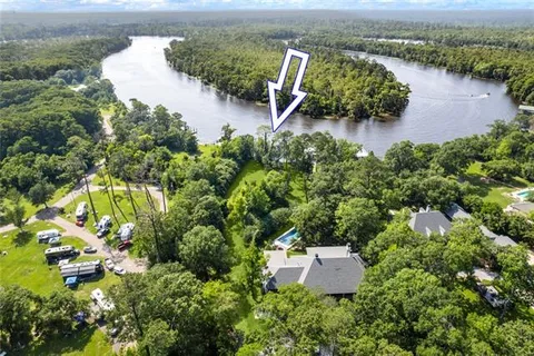 $849,000 | A Deloaks Road, Madisonville, LA 70447