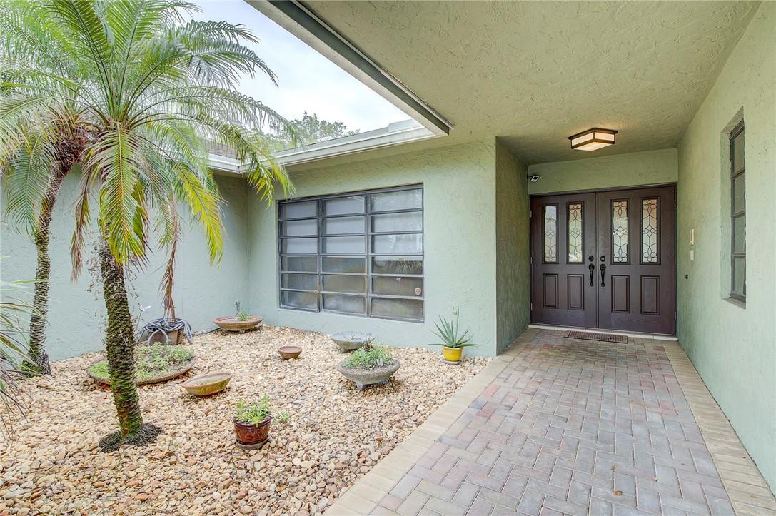 3751 North Park Road Hollywood, FL 33021 - Photo 3 of 35 Photo 3
