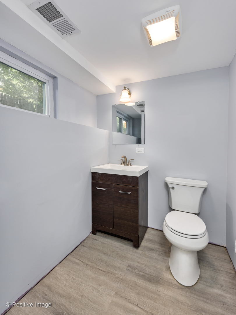 432 Shenstone Road Riverside, IL 60546 - Photo 24 of 28