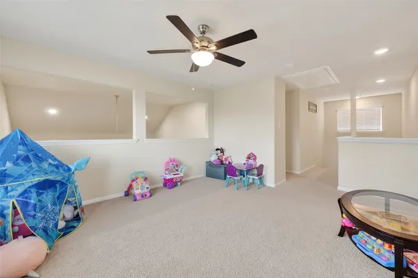 $2,490 | 6215 Prince Place Drive, Rosenberg, TX 77471