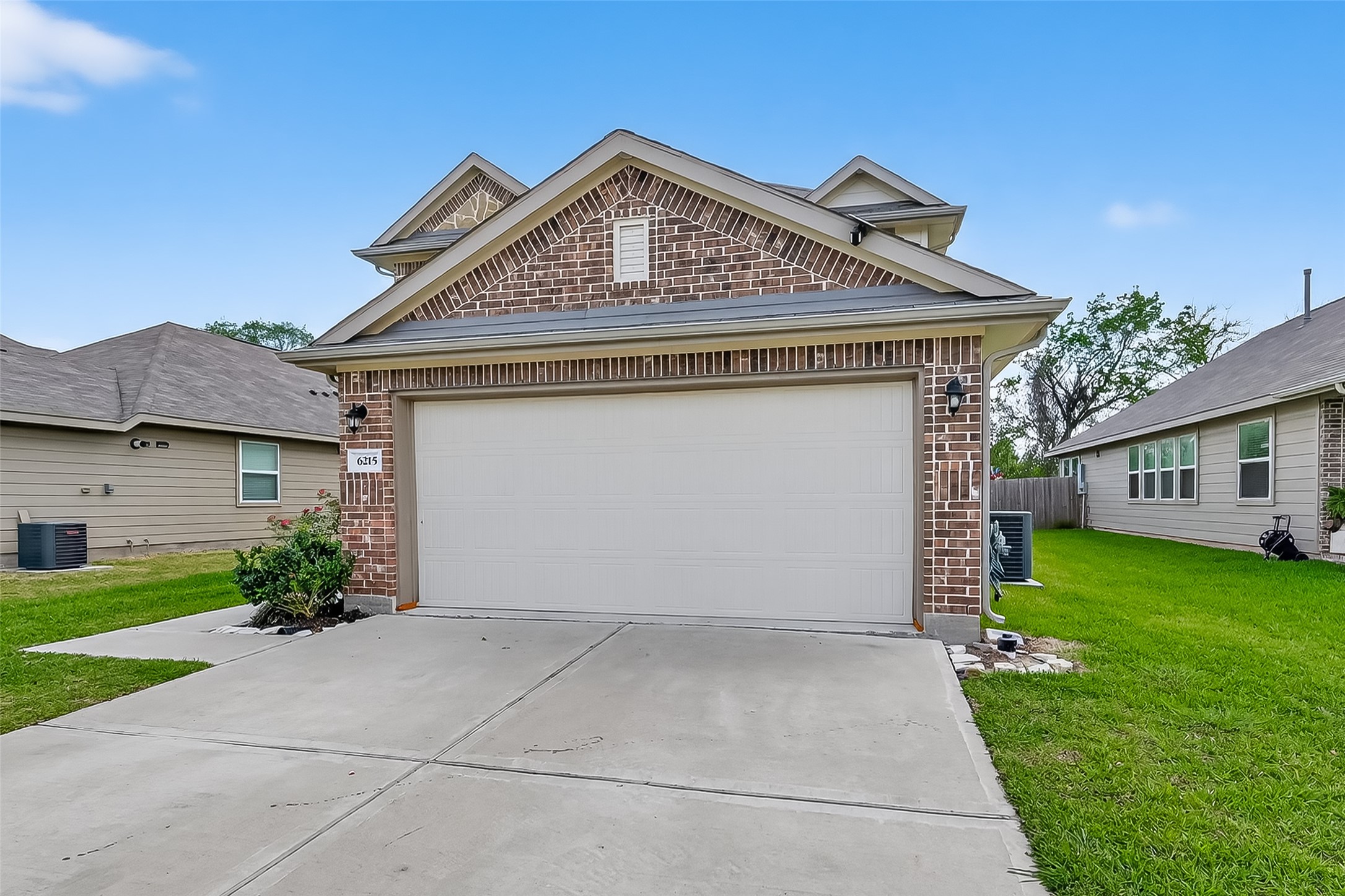 6215 Prince Place Drive Rosenberg, TX 77471 - Photo 4 of 48