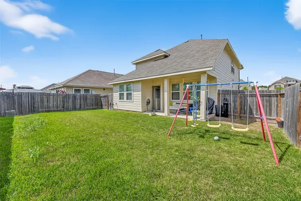 $2,490 | 6215 Prince Place Drive, Rosenberg, TX 77471