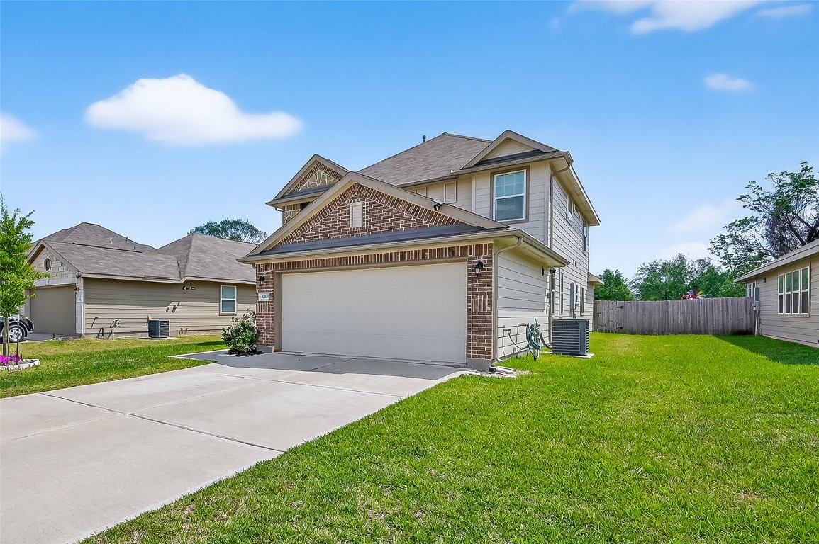 6215 Prince Place Drive Rosenberg, TX 77471 - Photo 5 of 47