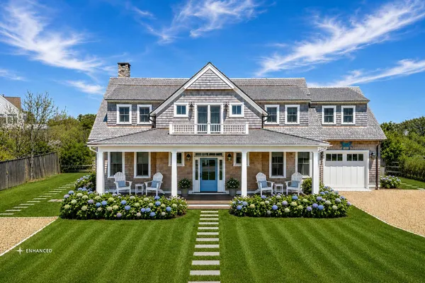 $6,595,000 | 17 Town Lot Road, Edgartown, MA 02539