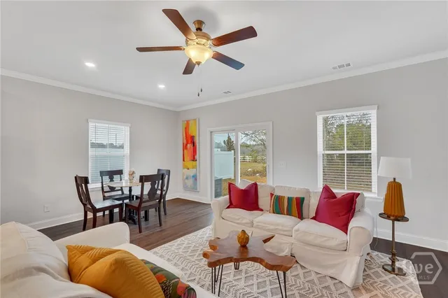 $2,100 | 39 Stafford Loop, Richmond Hill, GA 31324