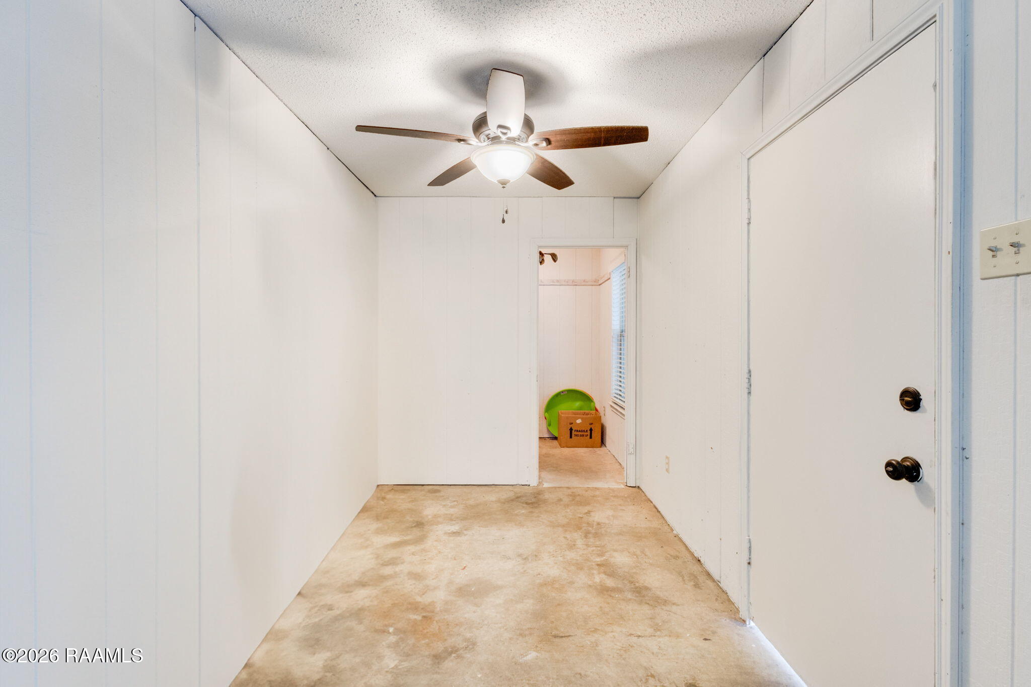 102 North Michot Road Lafayette, LA 70508 - Photo 14 of 37 14-web-or-mls-102 N Michot-11