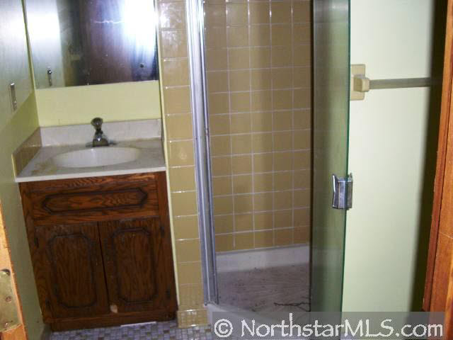 8825 River Ridge Road Bloomington, MN 55425 - Photo 8 of 8