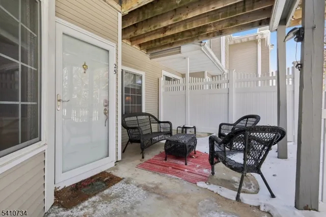 $459,900 | 25 Crestmont Road, Bedminster, NJ 07921